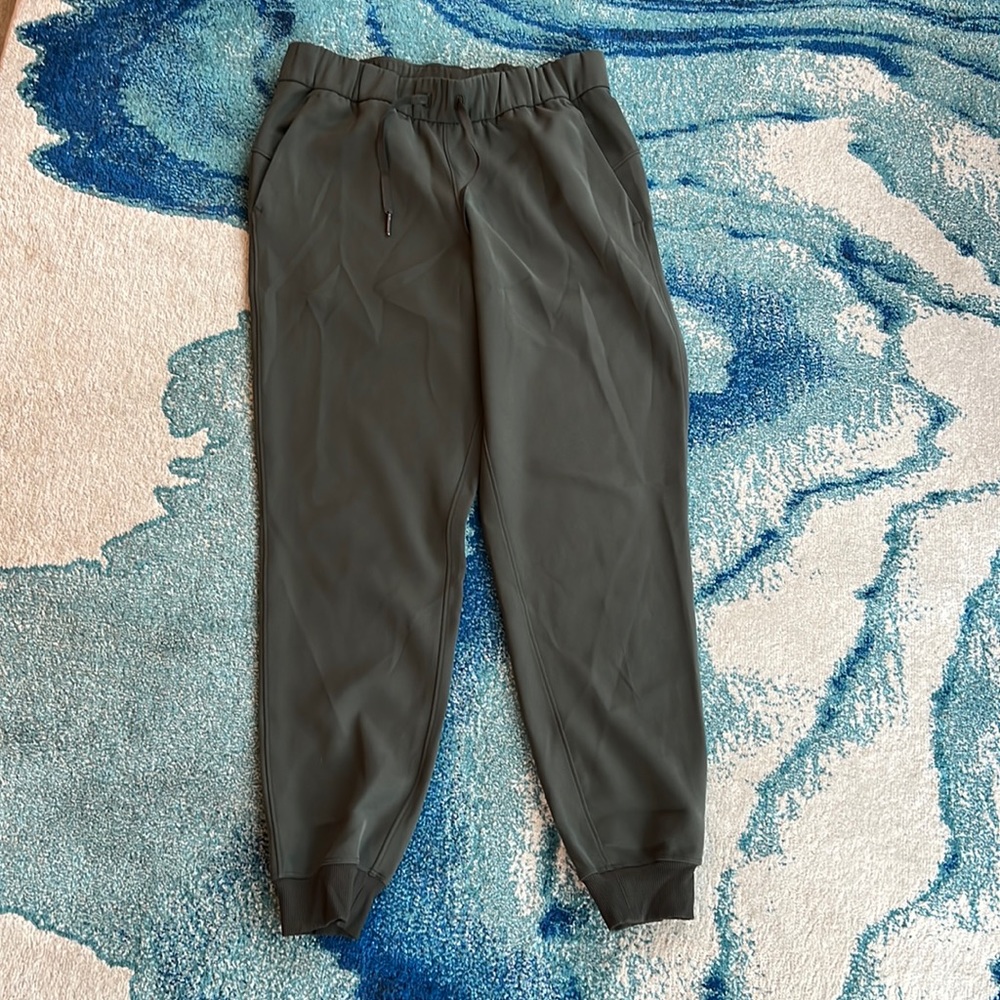 lululemon joggers